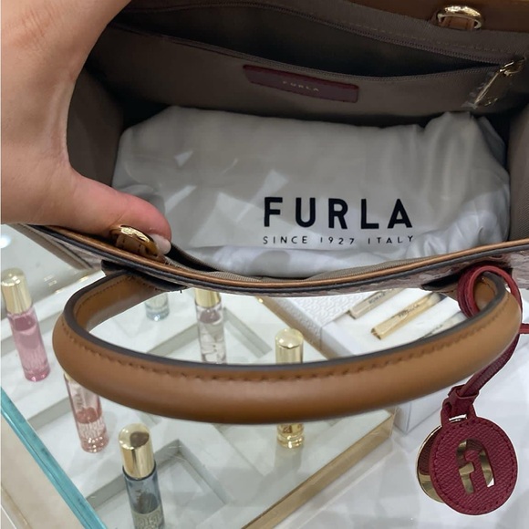 FURLA MINI AFRODITE CONVERTIBLE TOTE BAG - Picture 7 of 7
